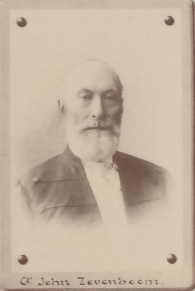 [John ZEVENBOOM]